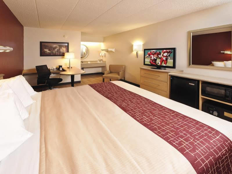 Red Roof Inn Akron Zewnętrze zdjęcie